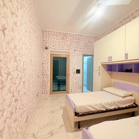 Via Acquedotto 54 شقة